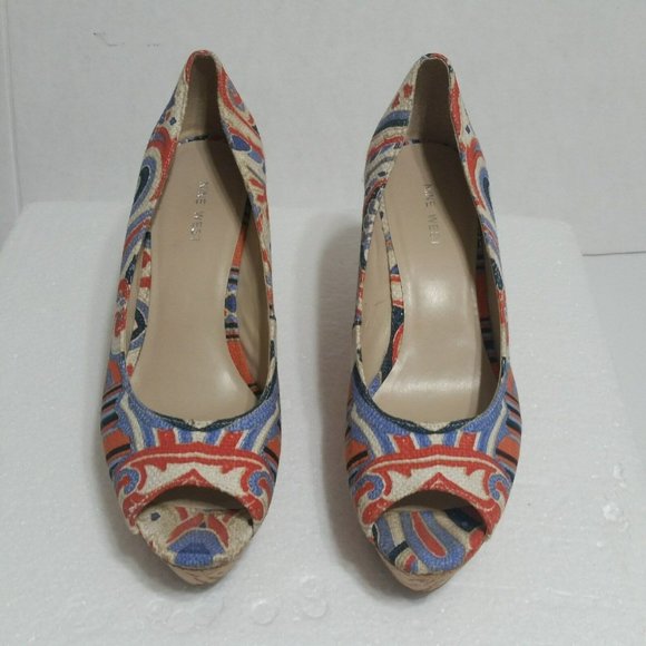 Nine West Women's Cheerful 70 Cork Wedge Peep Toe 7.5M Canvas Stripe Swirl - Picture 1 of 9